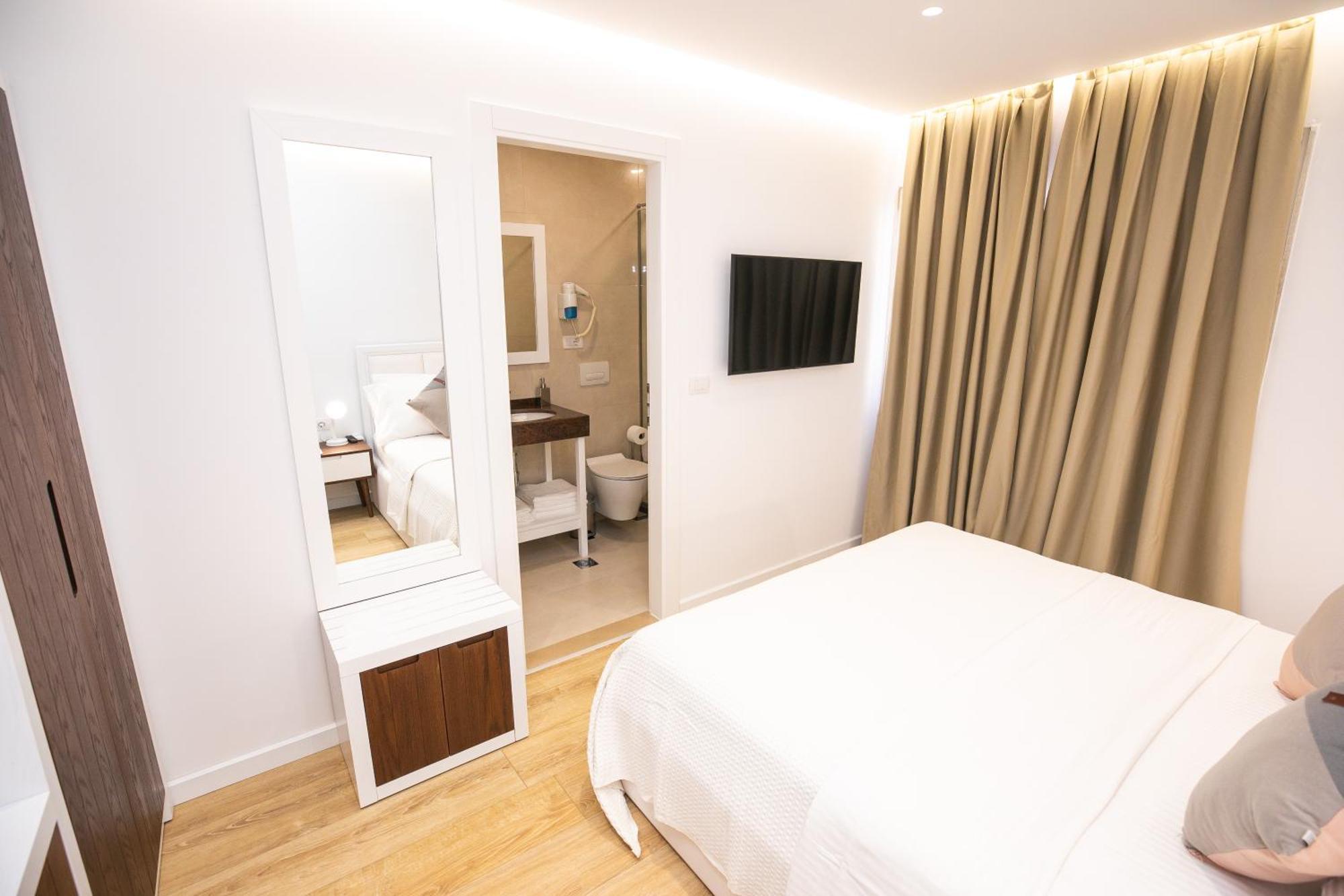 Hotel Elior Τίρανα Δωμάτιο φωτογραφία
