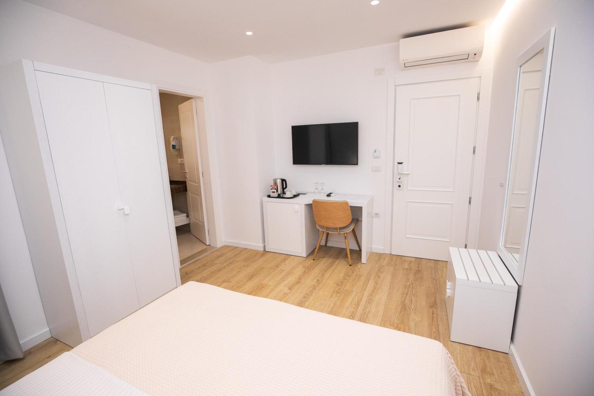 Hotel Elior Τίρανα Δωμάτιο φωτογραφία
